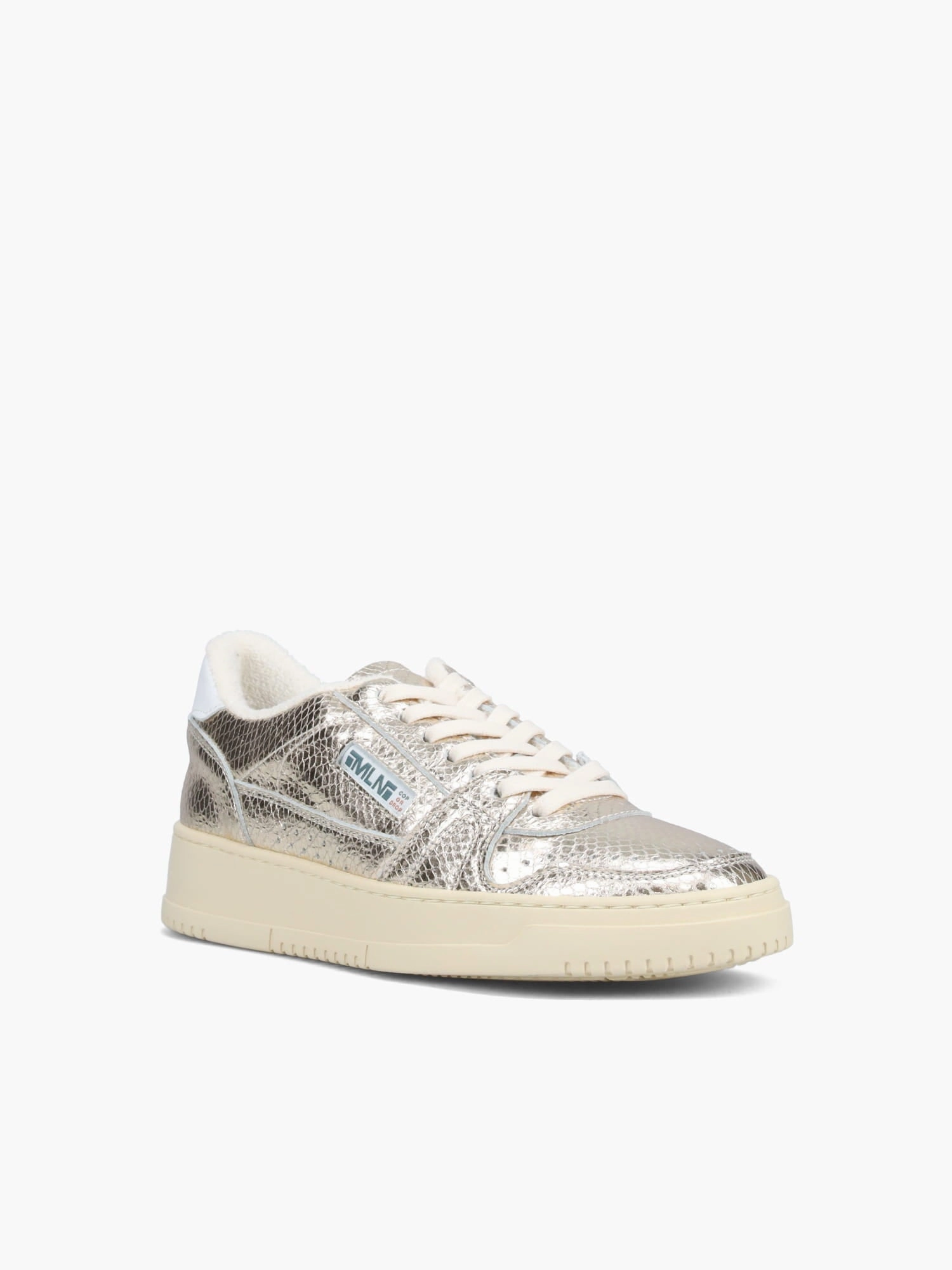 Retro Style Non Restrictive Toe Box Db 70 Var A 125 Platino Leather