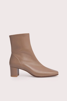 Sofia Nude Leather Fresh - Water - Safe beginner-friendly Sofia Nude Leather