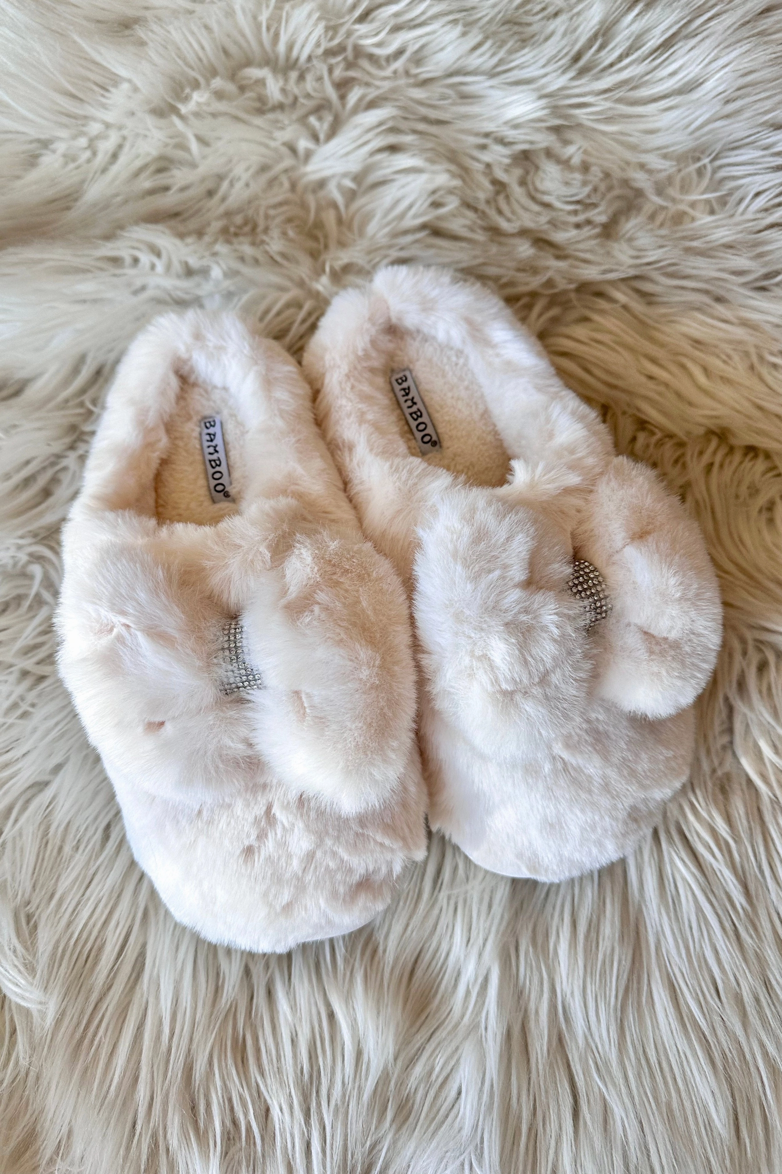 Trail Ease Bling On The Holidays Fur Slippers