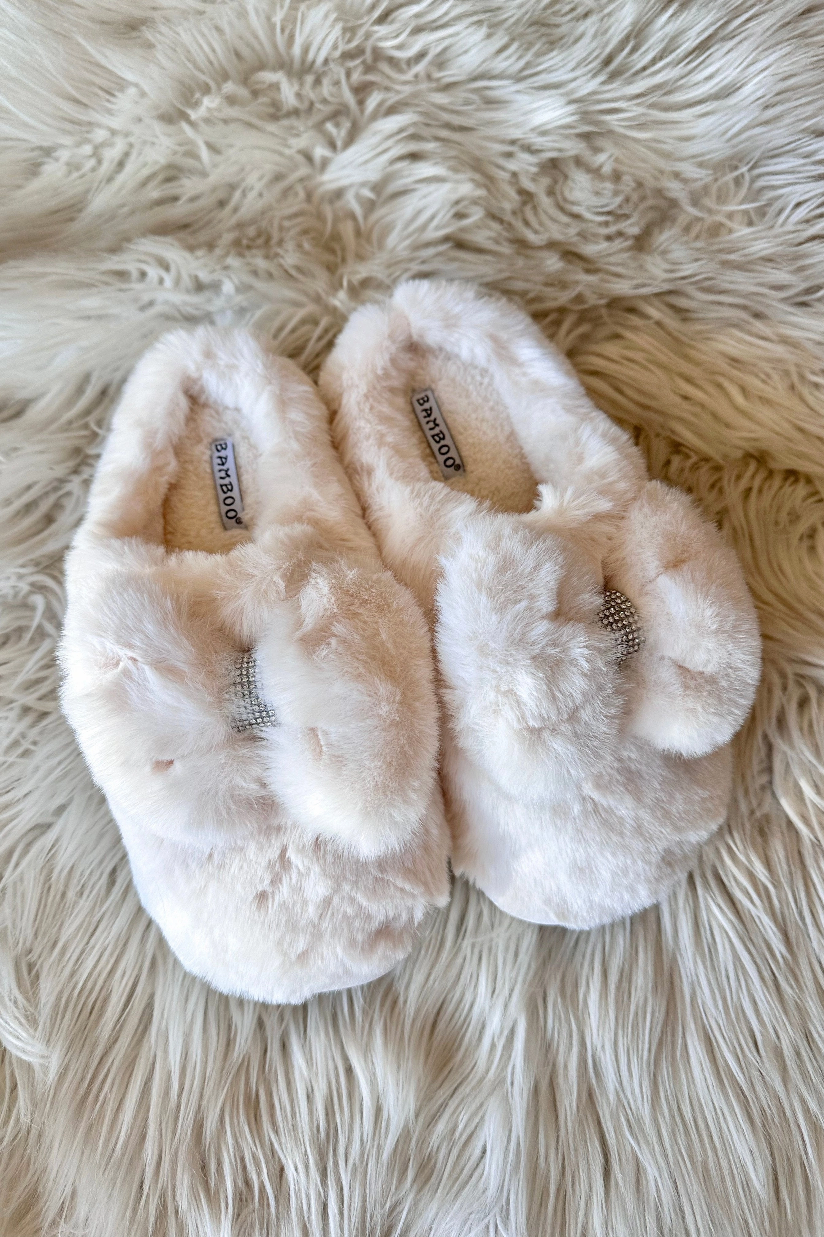 Bling On The Holidays Fur Slippers Plus Size Air Circulation Channels