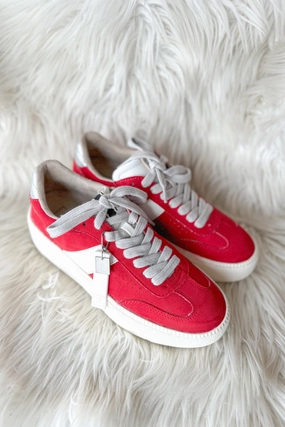 Stacey Sneaker Retro Inspired Details Stacey Sneaker night stroll
