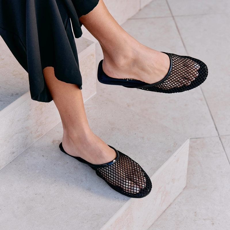 Brooklyn Flat - Black Breathable Flats Cozy Support