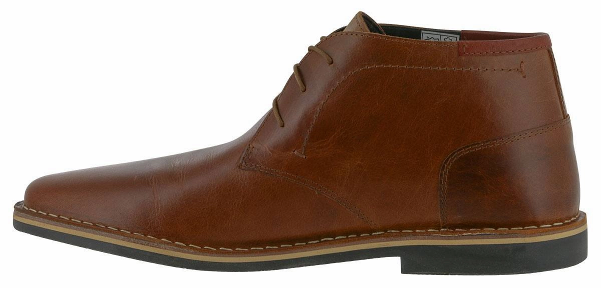 Clean Line Soft Hike Steve Madden Harken Boot Cognac