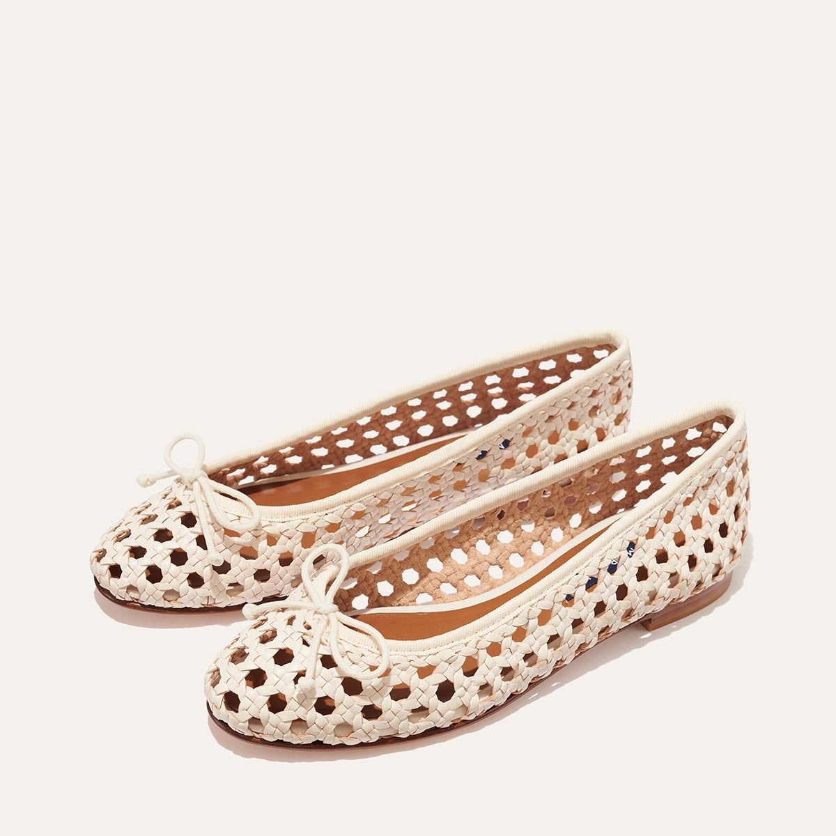 Kind Glow Light Comfort Flats The Demi - Ecru Woven