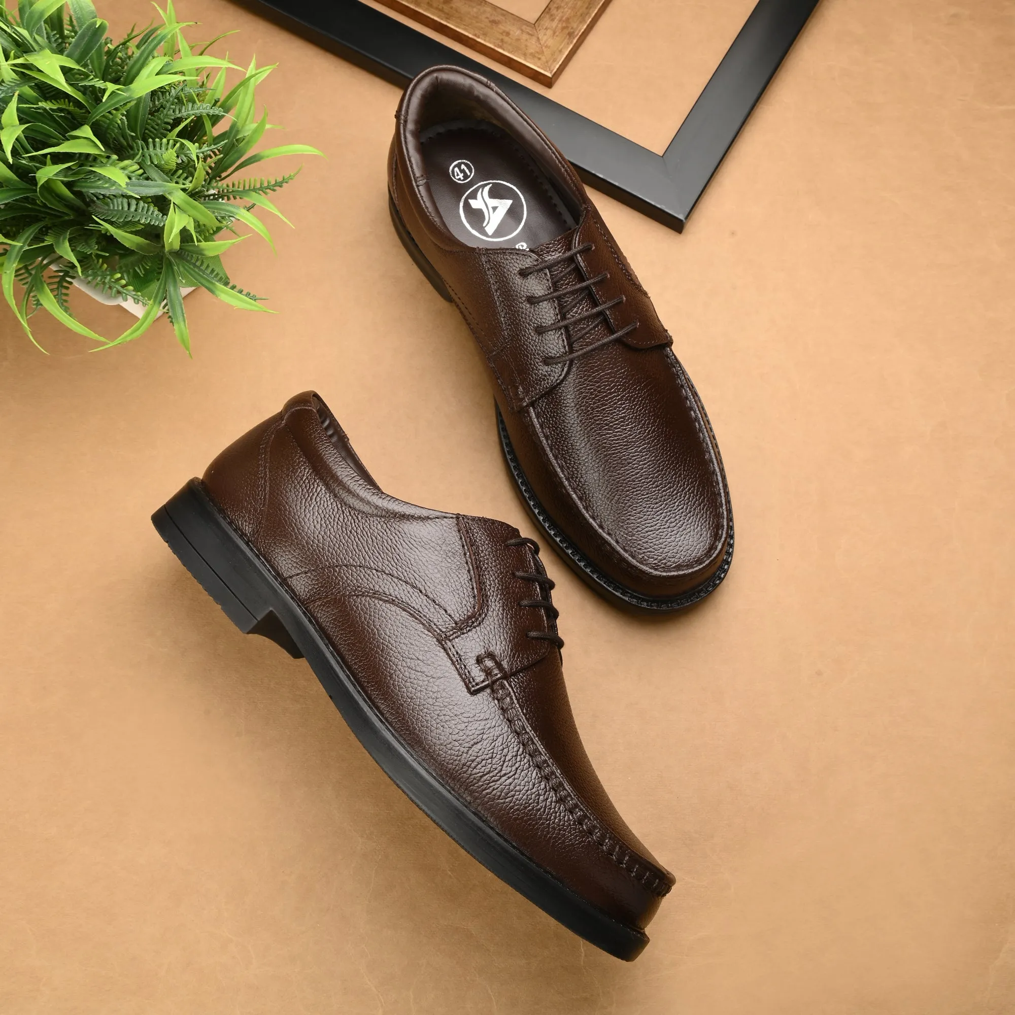 Suave Full Grain Leather Derby Trumock Lace Ups