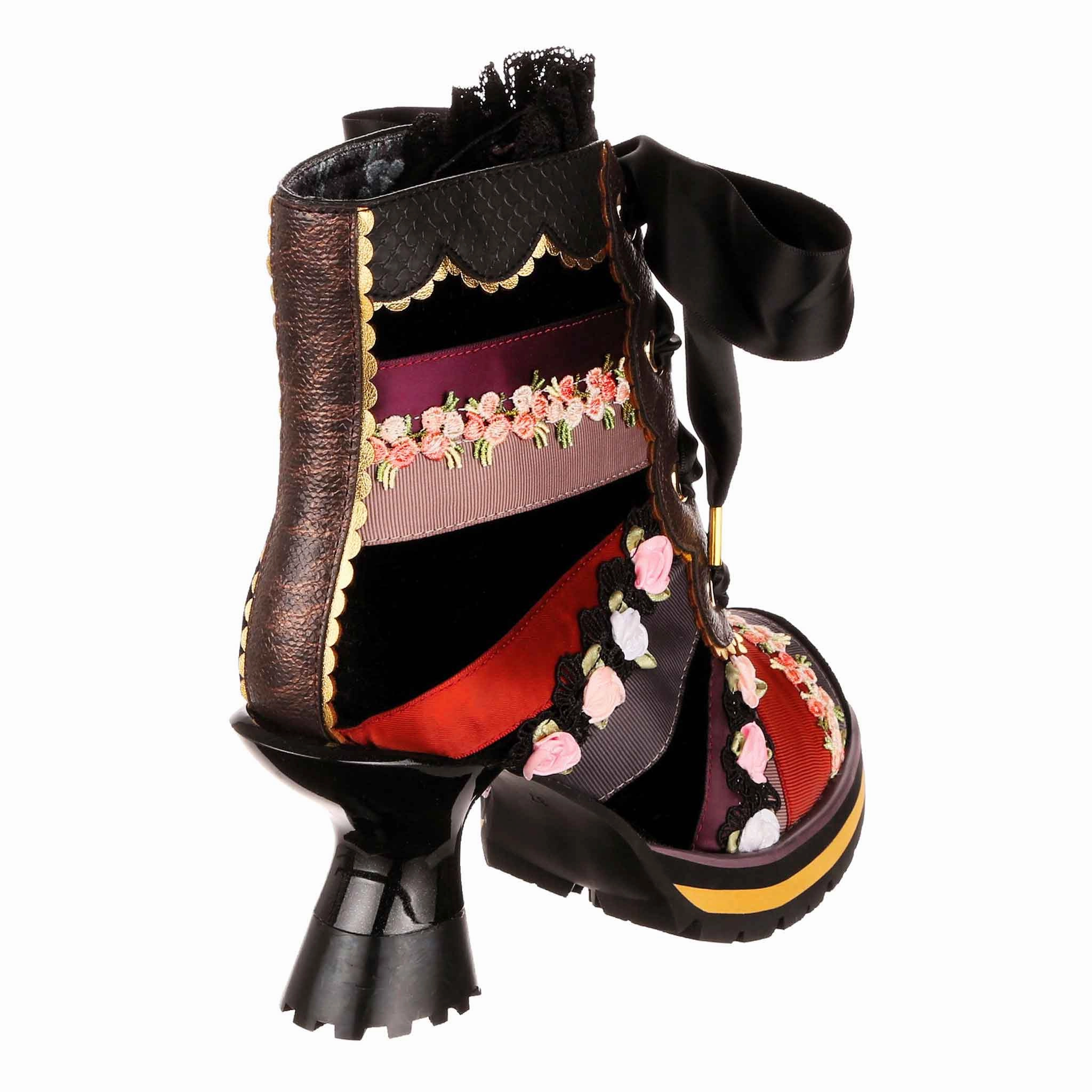 Pretty Patchwork Anti-Skid