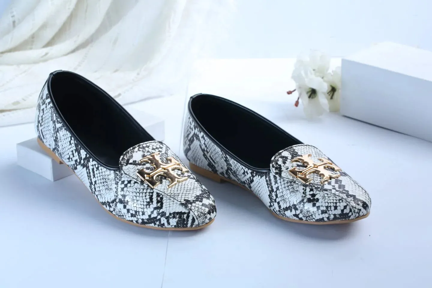 TB ELEANOR PUMPS - SNAKE
