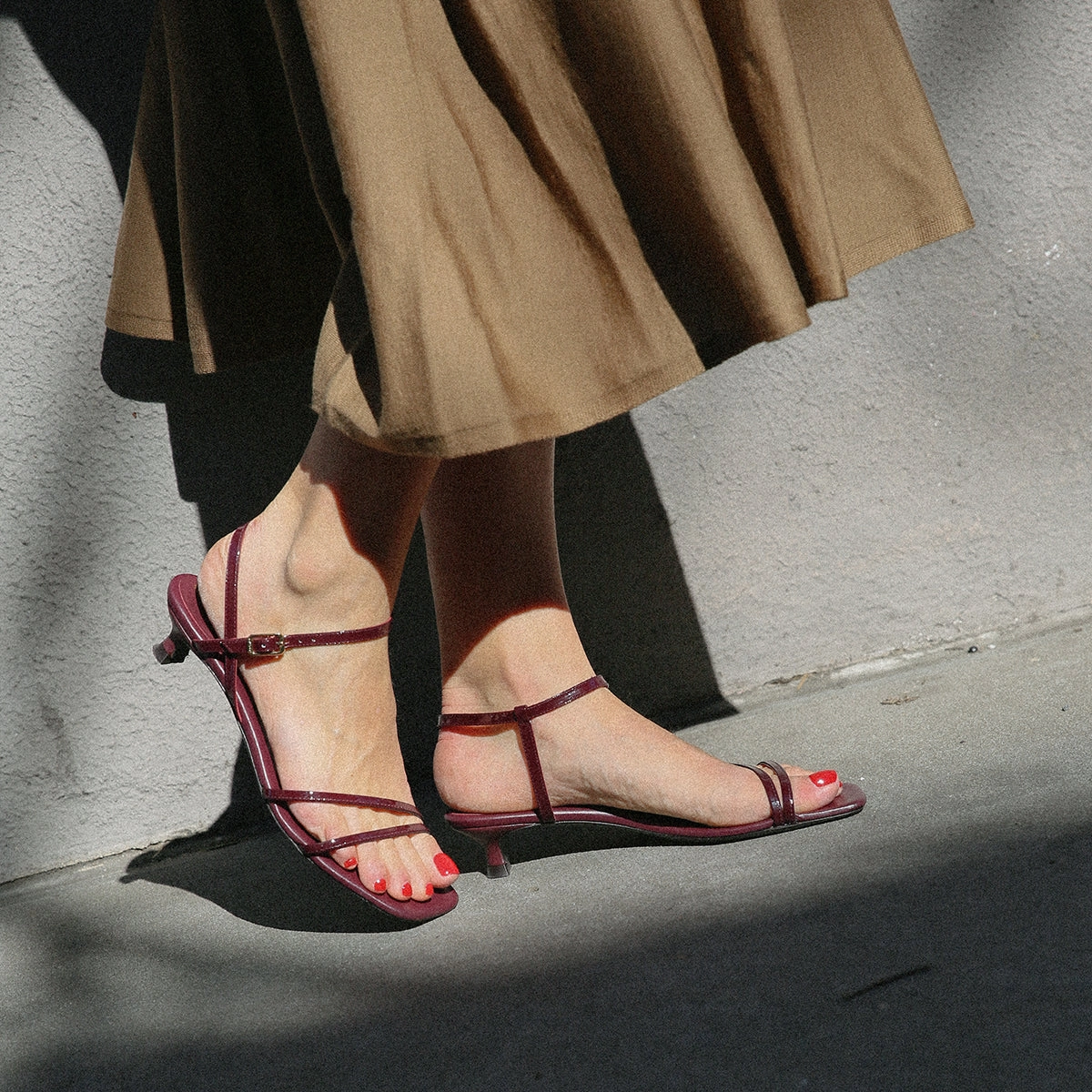 Durable Sole The Dylan Sandal - Burgundy Patent