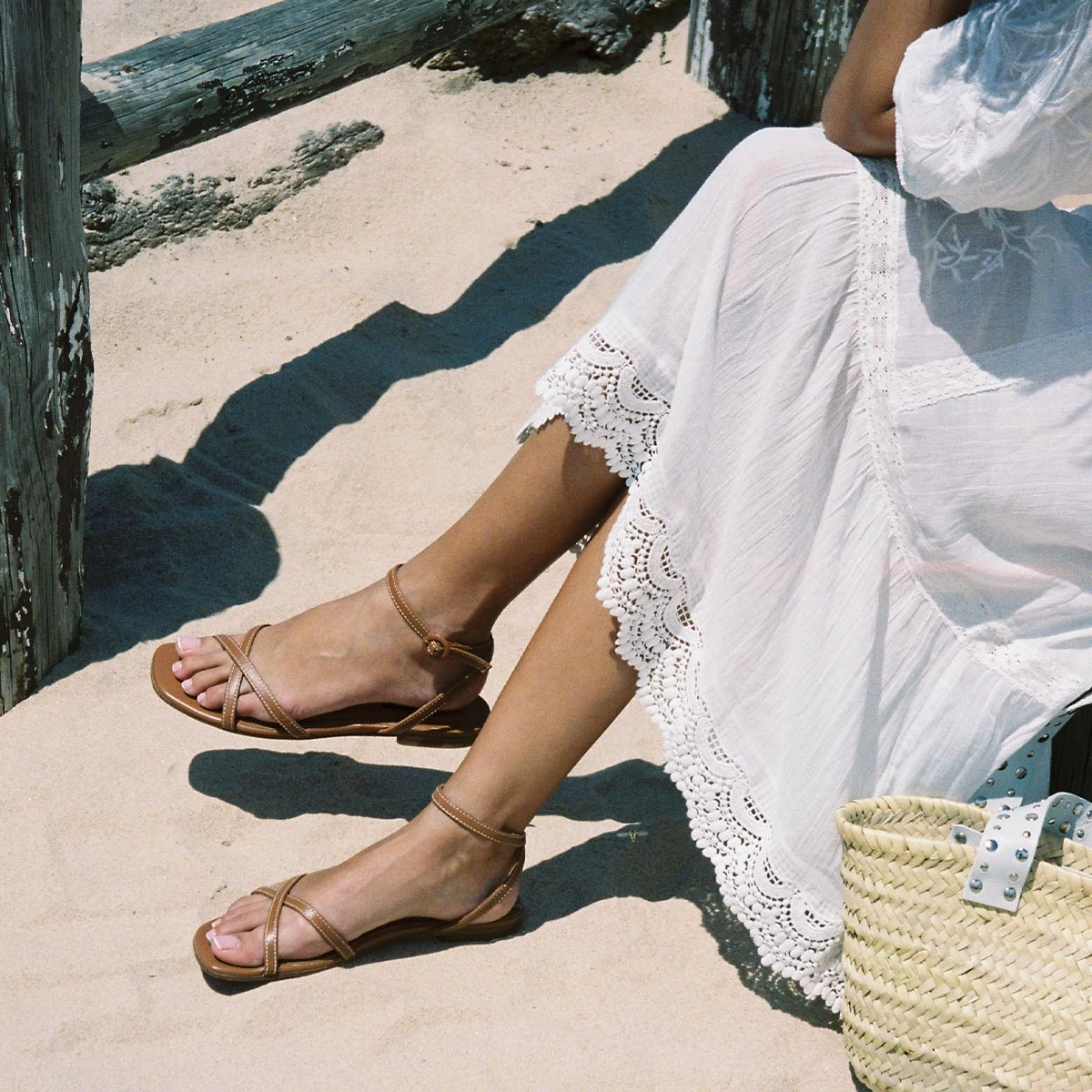 Sandal Organization The Flat Sandal - Saddle Nappa