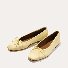 The Fonteyn - Butter Satin Cushioned Fit Breathable Step Urban Play The Fonteyn - Butter Satin