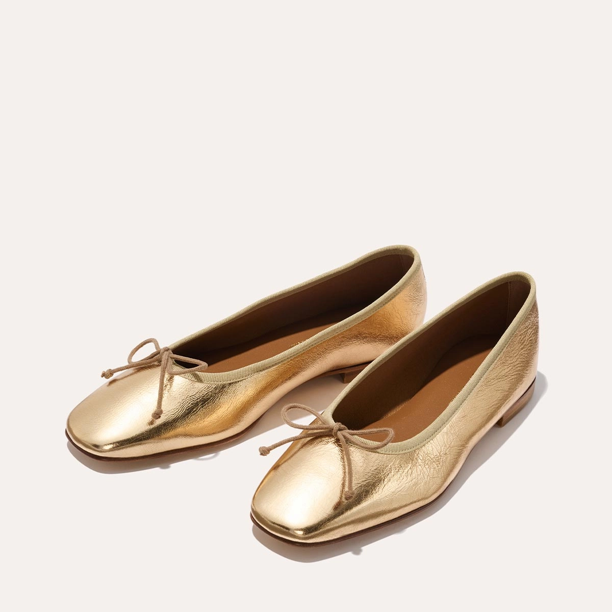 The Fonteyn - Gold Crinkle Nappa Peace Path Lunch Break