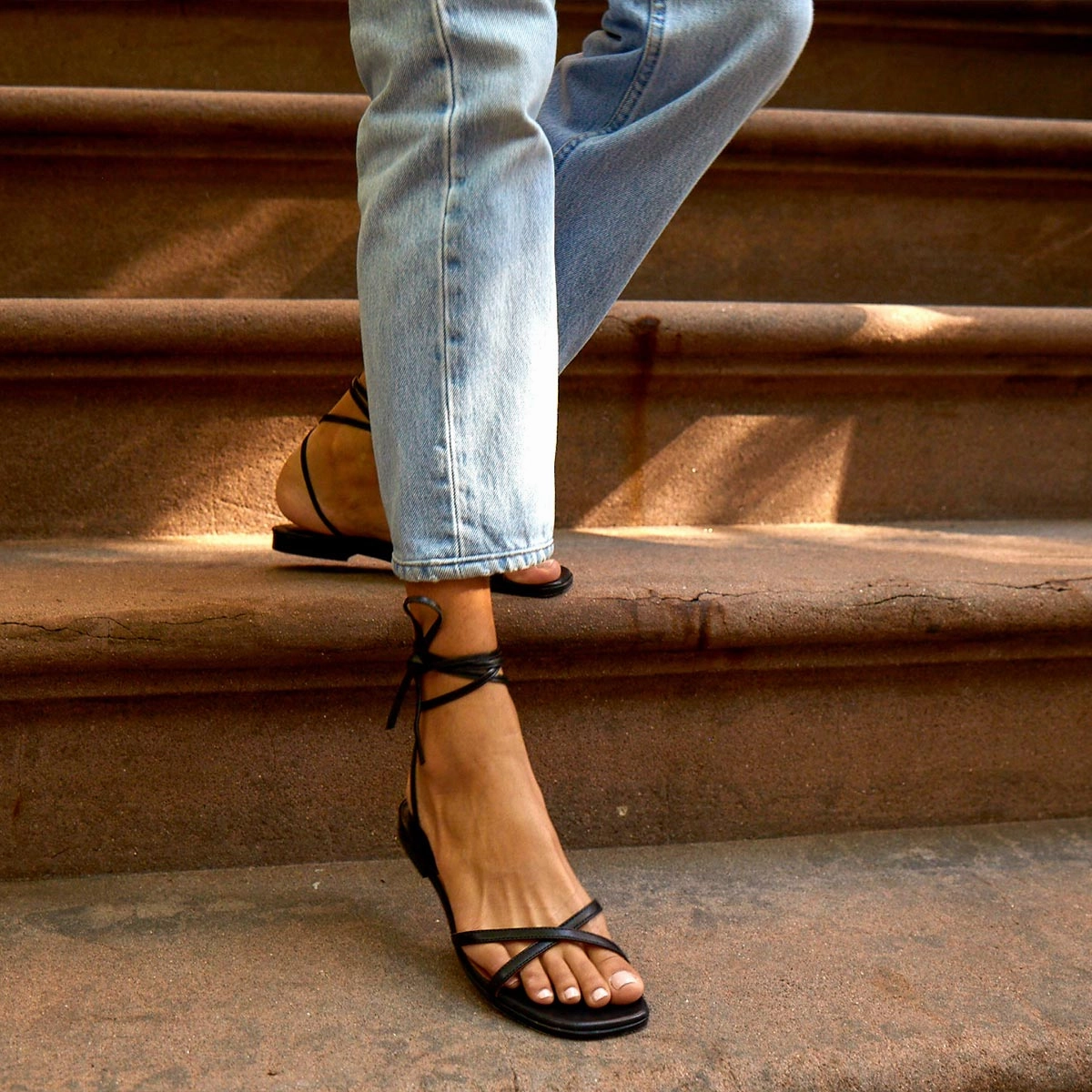 The Wrap Sandal - Black Nappa Comfortable Travel Shoes Weave Style
