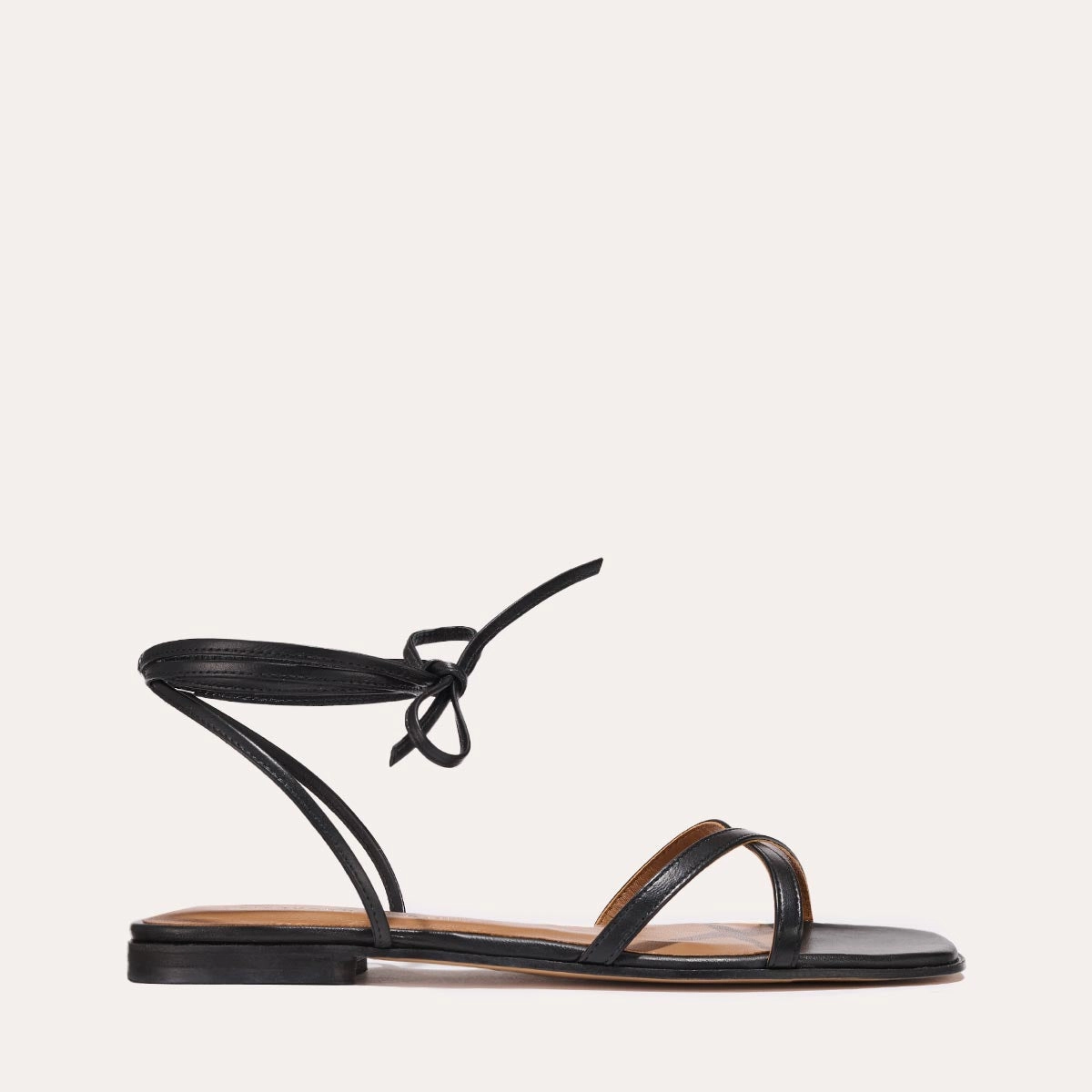 Relaxed Open Toe Shoes Outdoor Travel The Wrap Sandal - Black Nappa