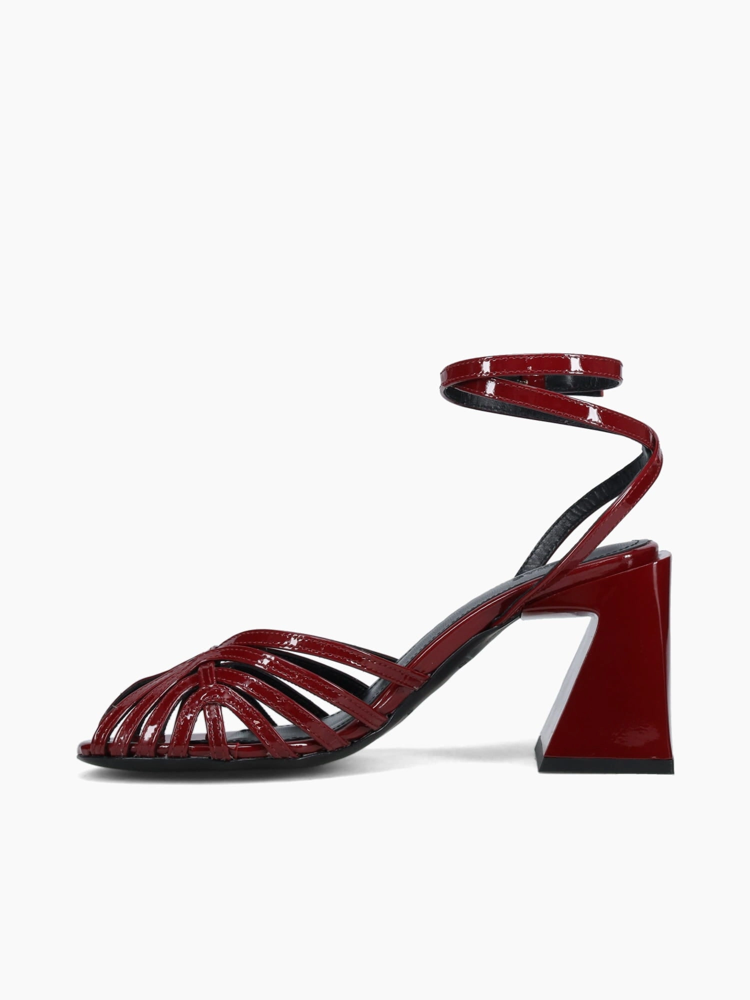 Jessa Onix Burgundy Leather Airflow channels Sandal Organization