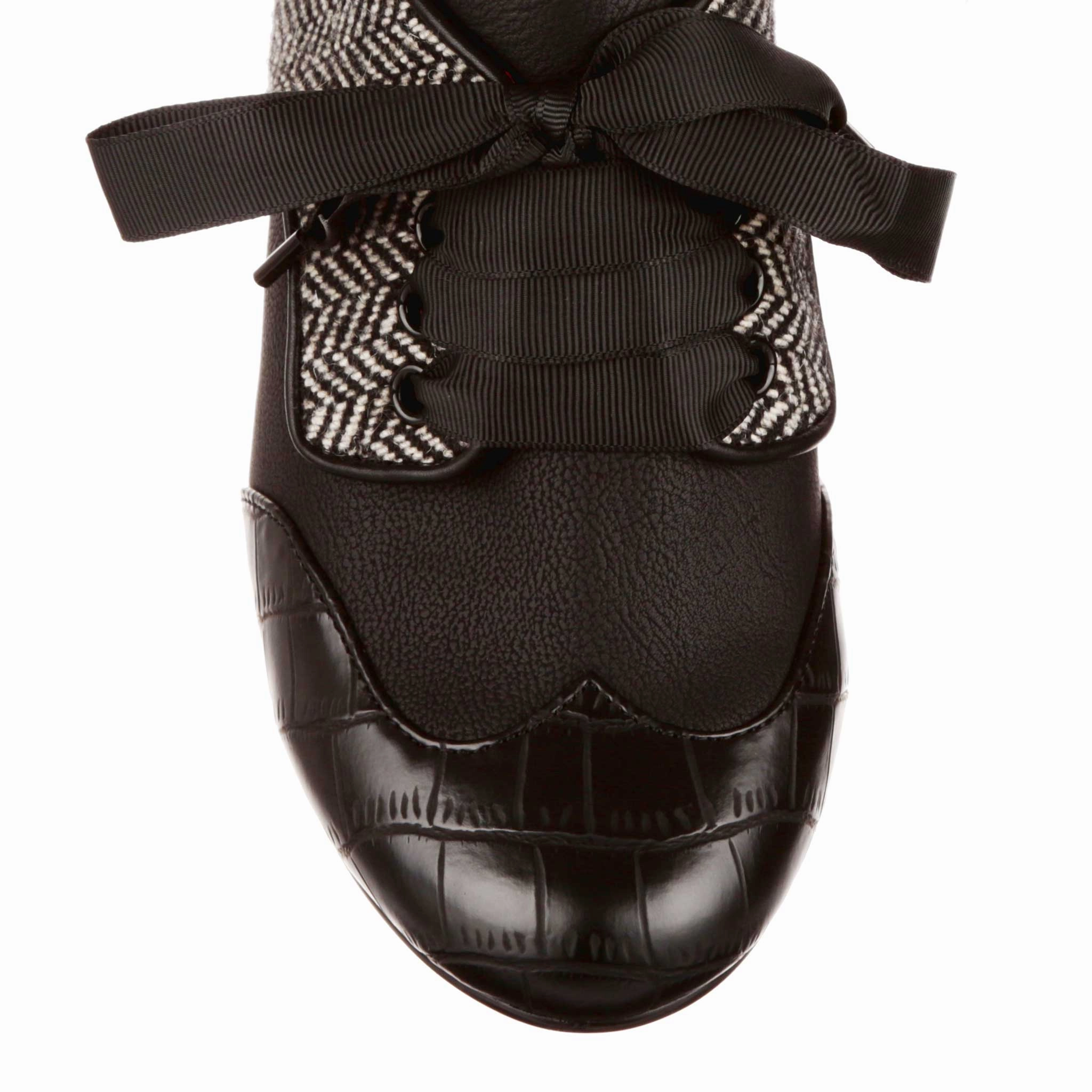 Tippy Tap Luxury Guard