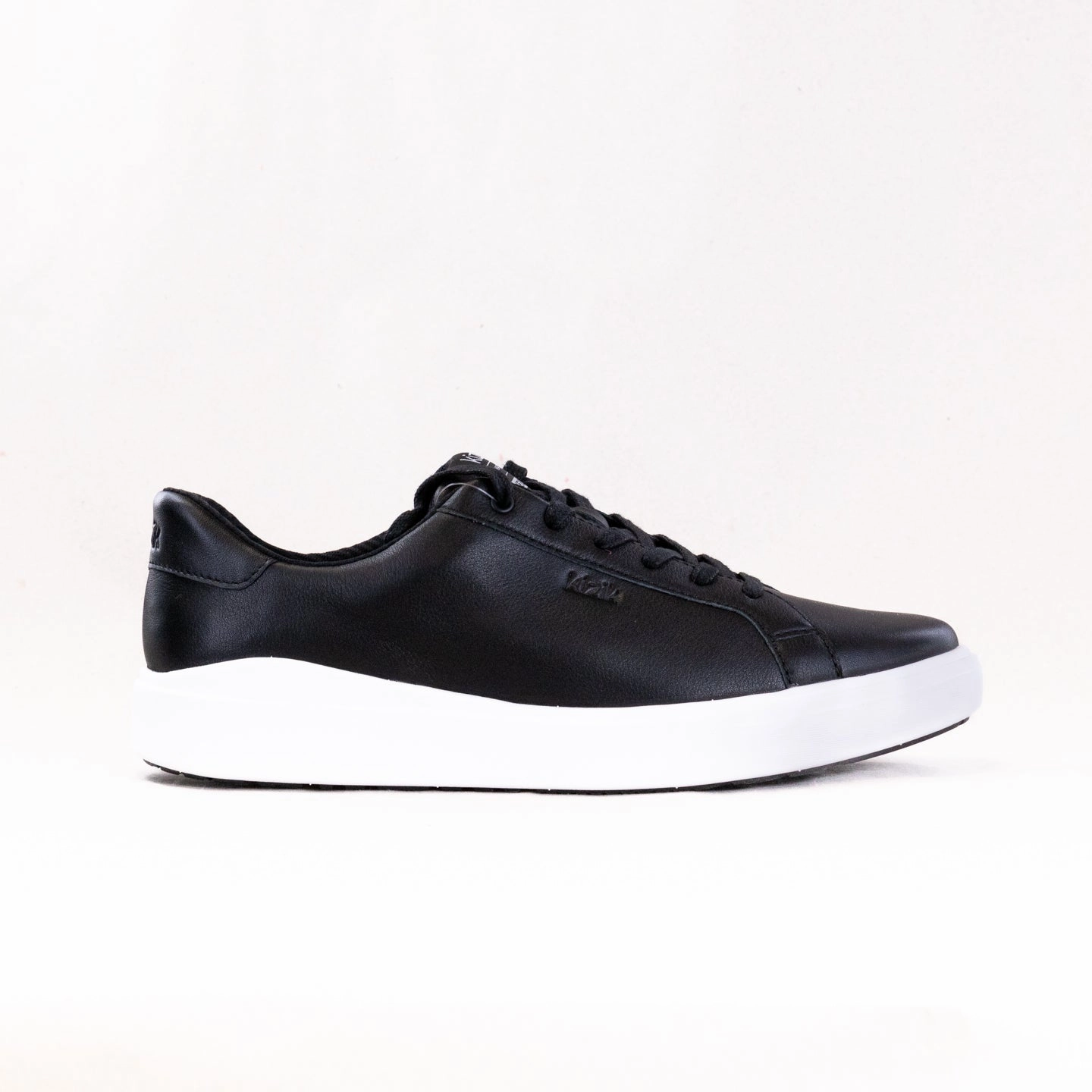 Kizik Vegas 2 (Men's) - Black/White Fit Anywhere Vintage Cool