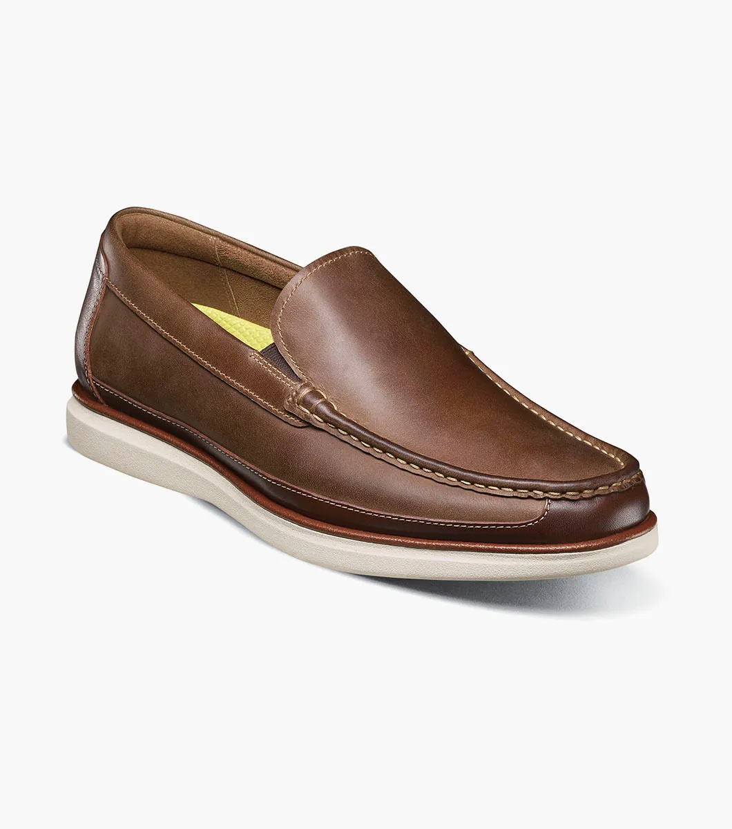Refined Tropics Moc Toe Venetian Slip On-Brown CH | Florsheim