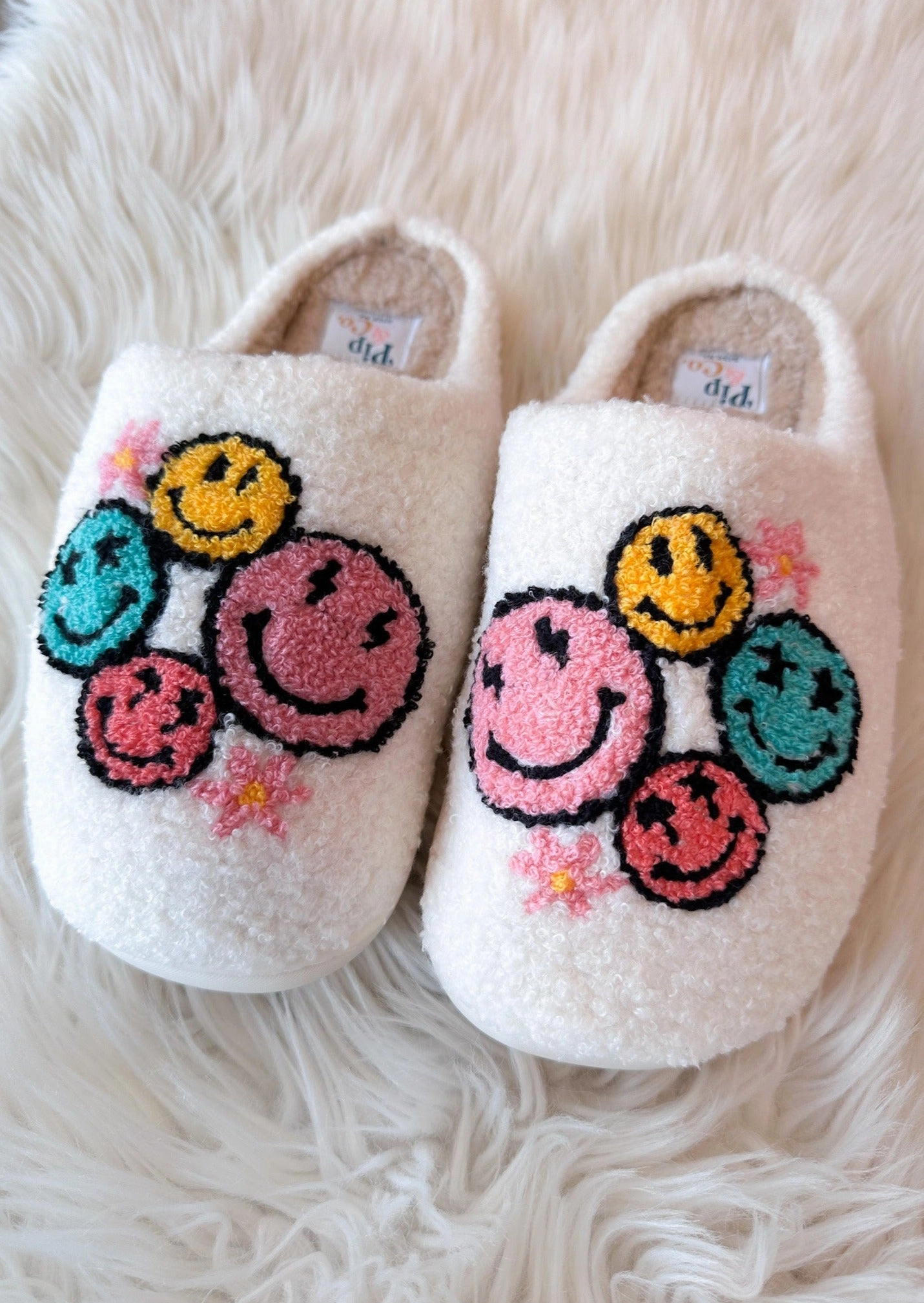 Park Picnic Smiley Face Flower Slippers