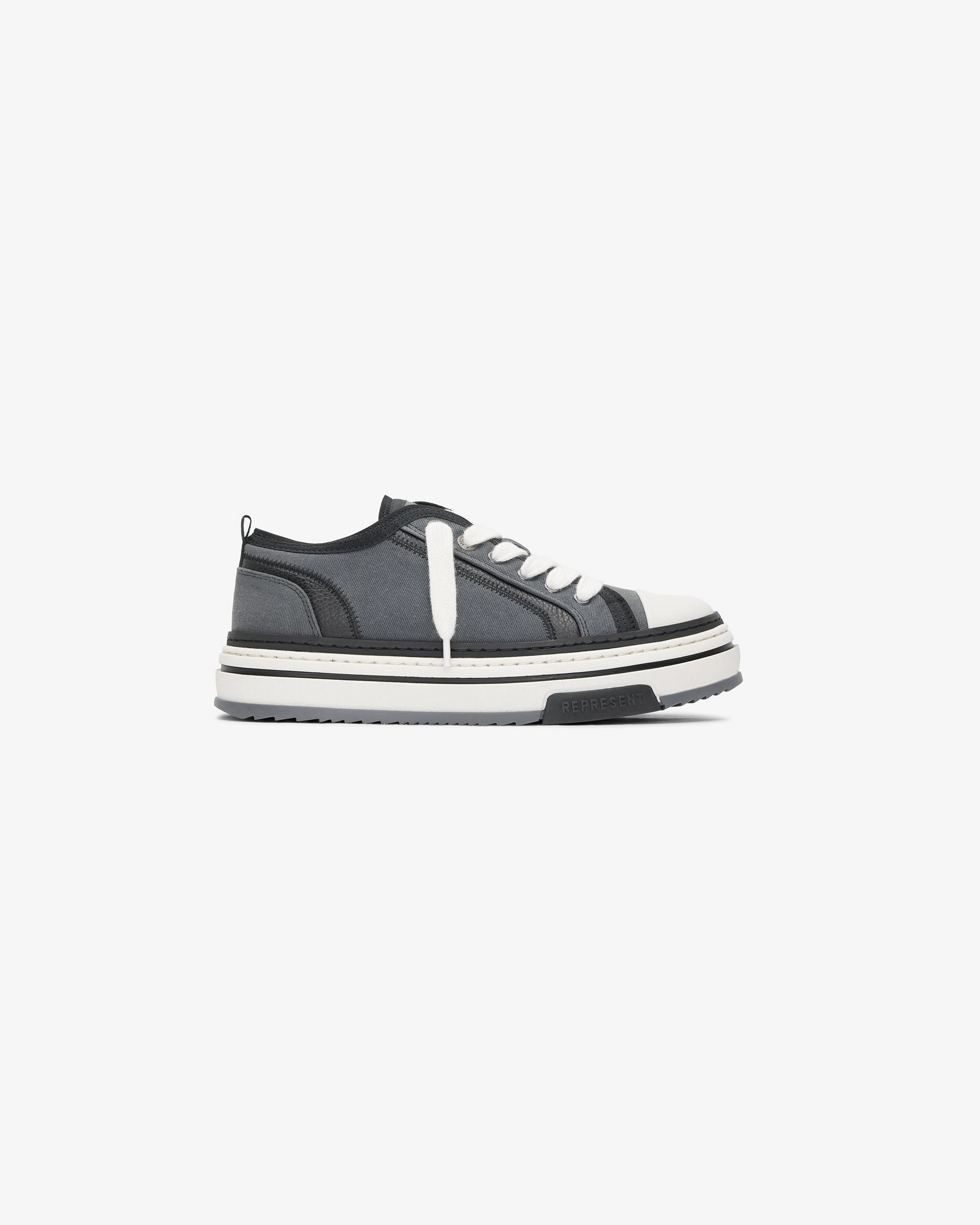 Exclusive breathability performer - style HTN X Low - Black Textured