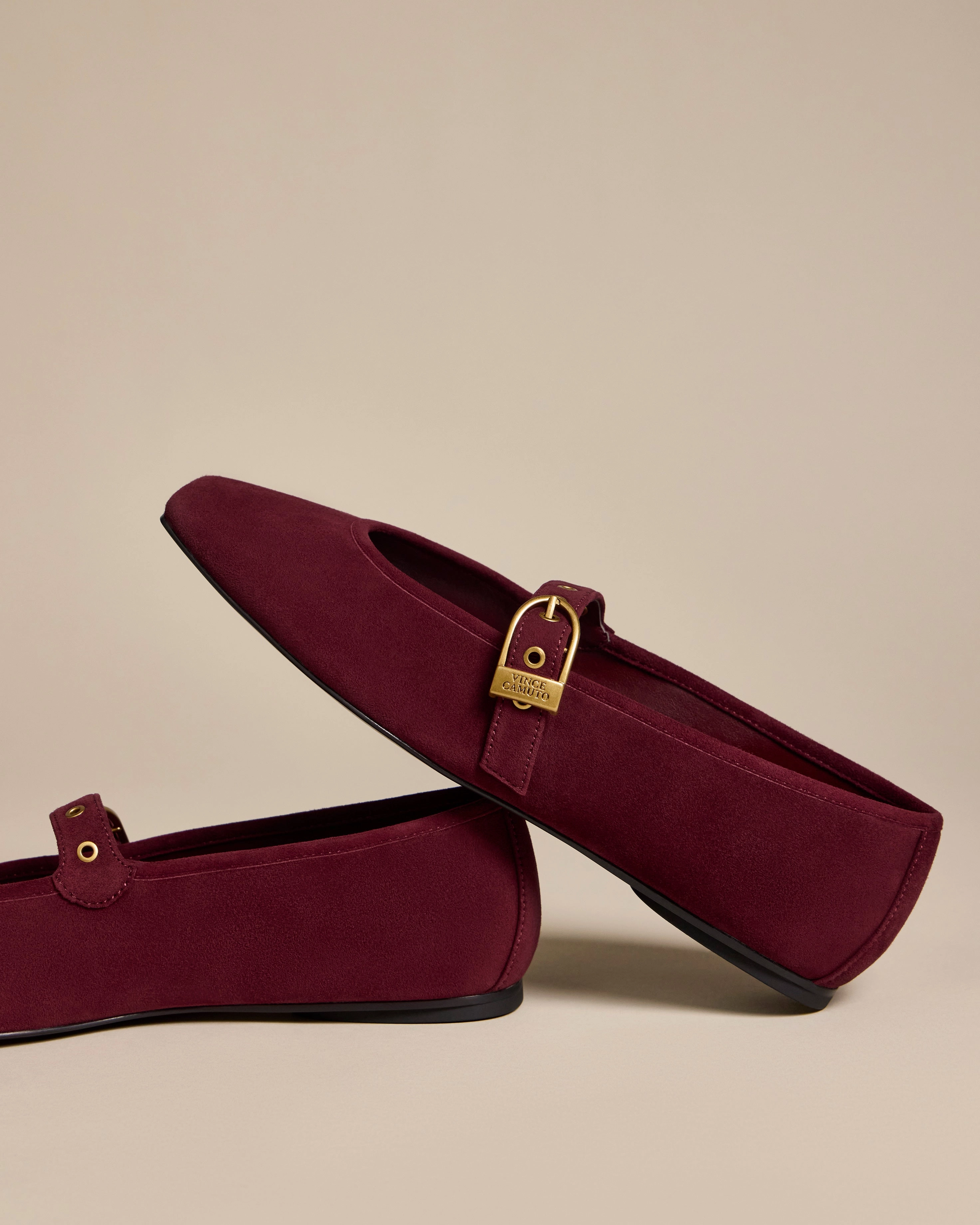Vinica Mary Jane Flat Moisture Management Technology Cyber Mode