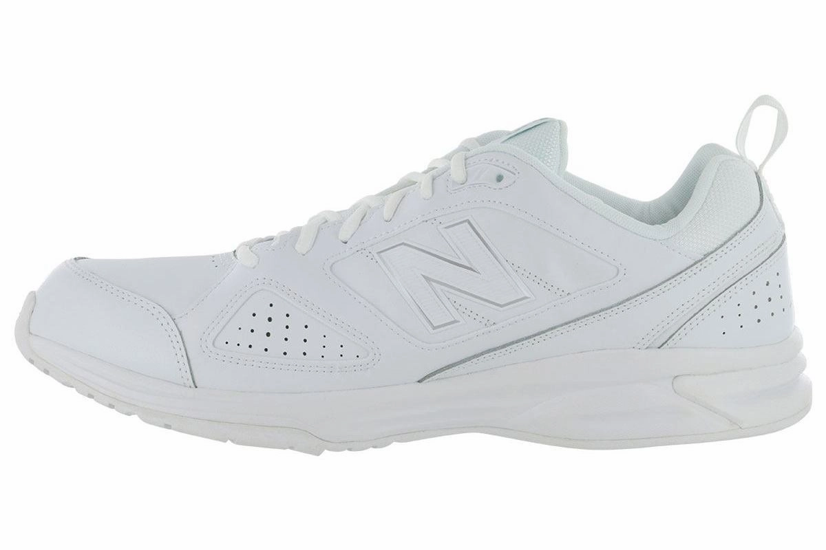 Neutral Stance Platform New Balance 623AW3 Trainer