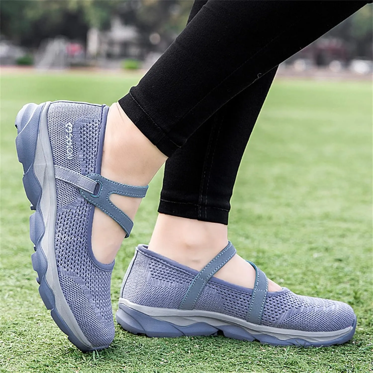 Women Casual Slip On Sneakers Breathable Walking Shoes Lightweight Canvas Comfortable Flats Non Slip Loafers