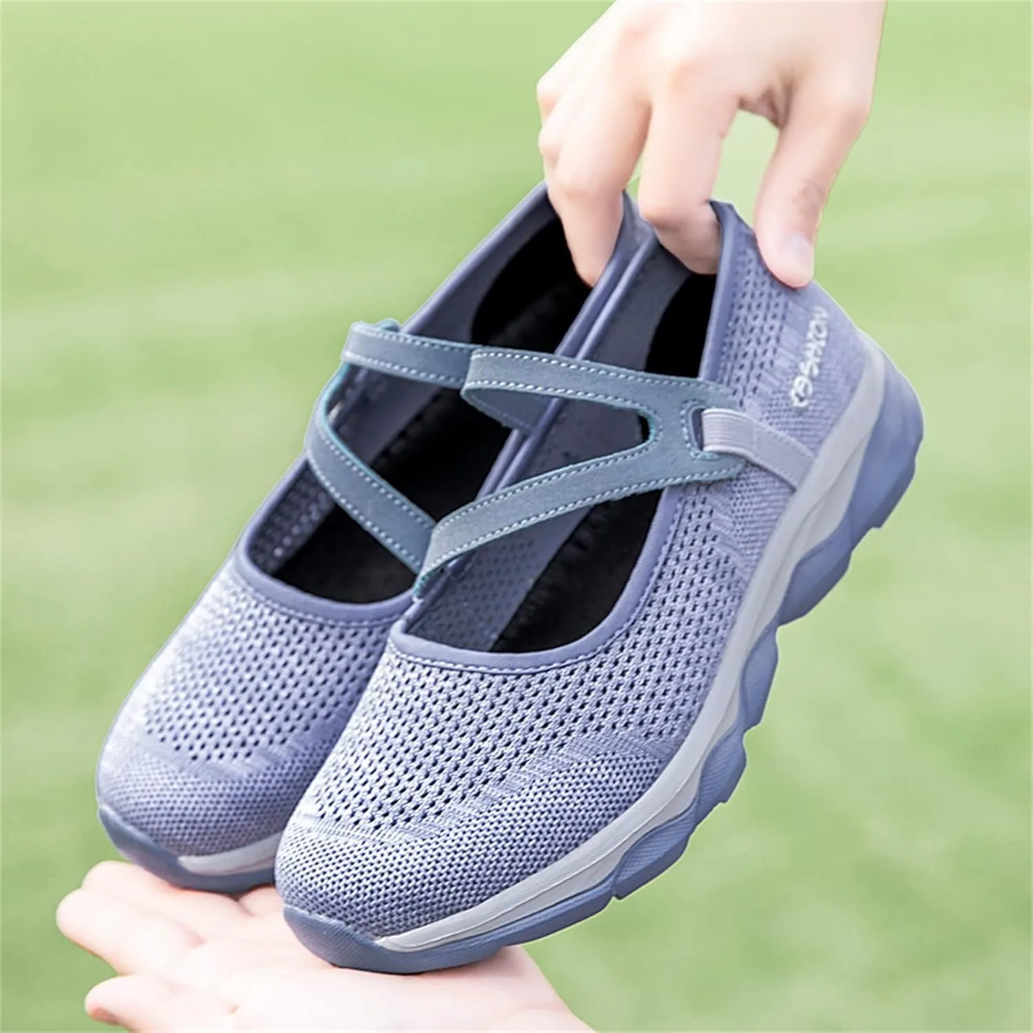 Women Casual Slip On Sneakers Breathable Walking Shoes Lightweight Canvas Comfortable Flats Non Slip Loafers