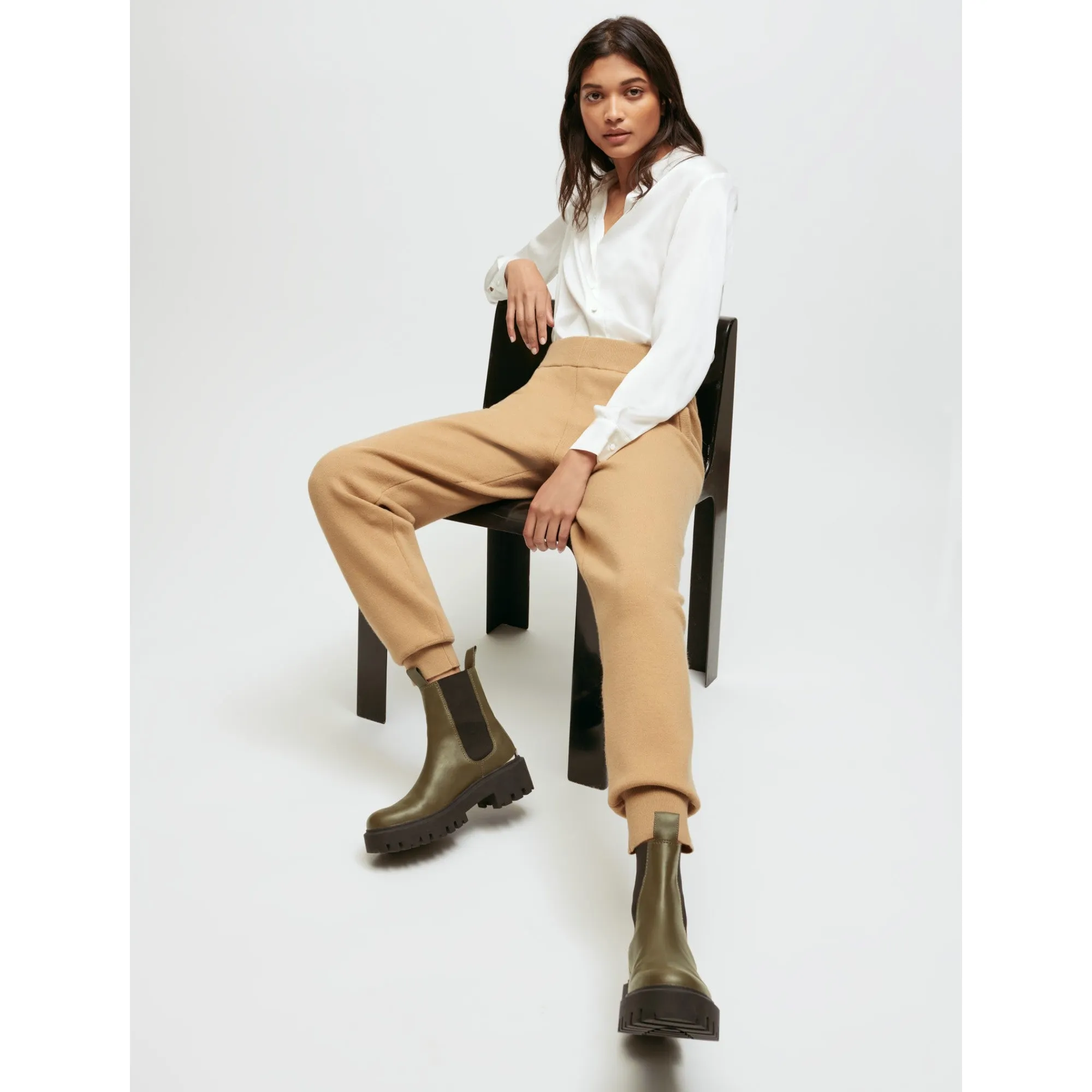 Women Platform Chelsea Boots - Khaki