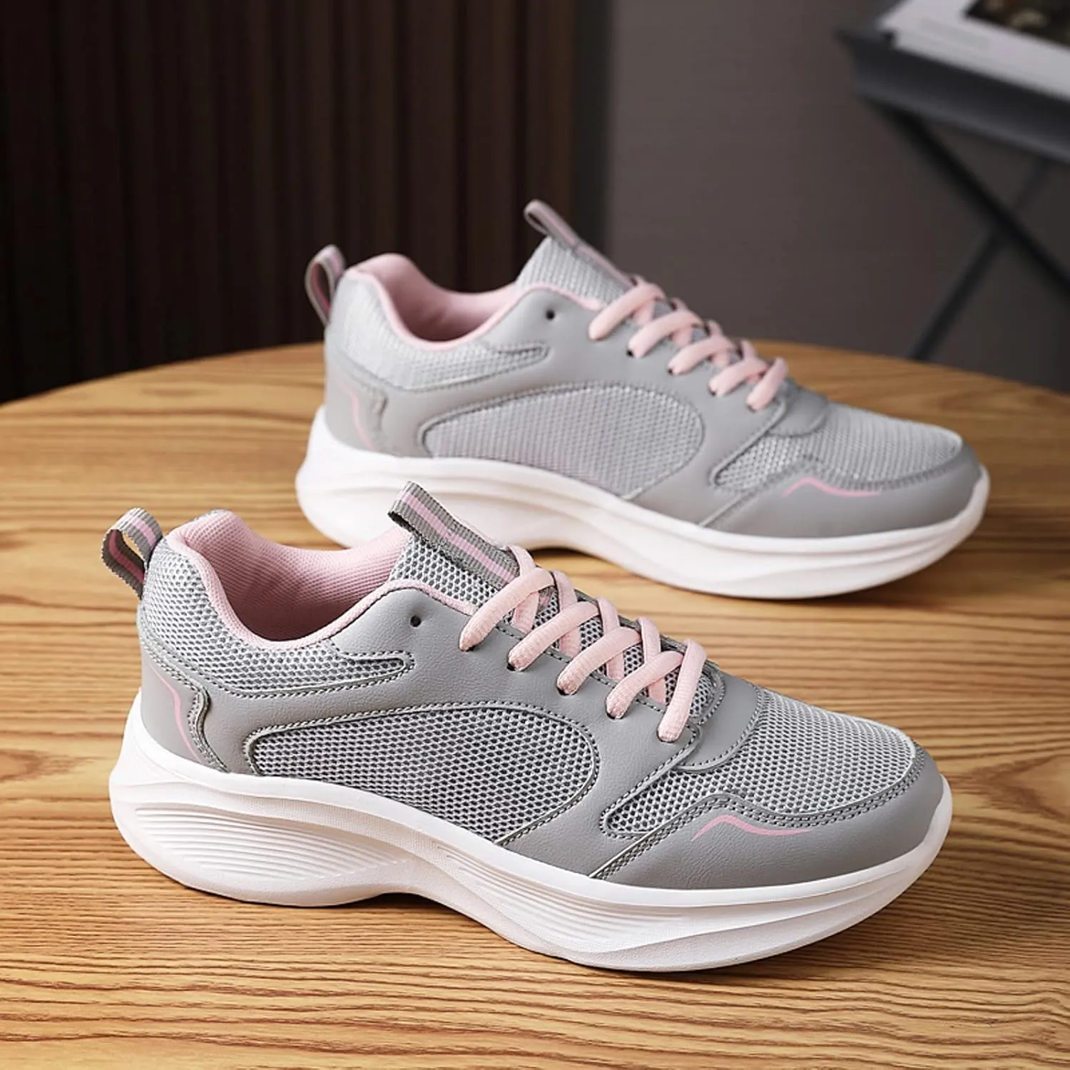 Women's Running Shoes Breathable Walking Sneakers Lightweight Breathable Comfort Non Slip Lace Up Sports Shoes