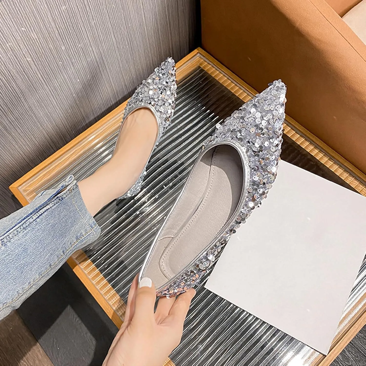 Women's Sequin Pointed Toe Flats Fashionable Glitter Sequins Ballet Flats Formal Shoes Comfortable Slip-On Non-Slip Low Heel Sparkly Wedding Bridal Dress Shoe