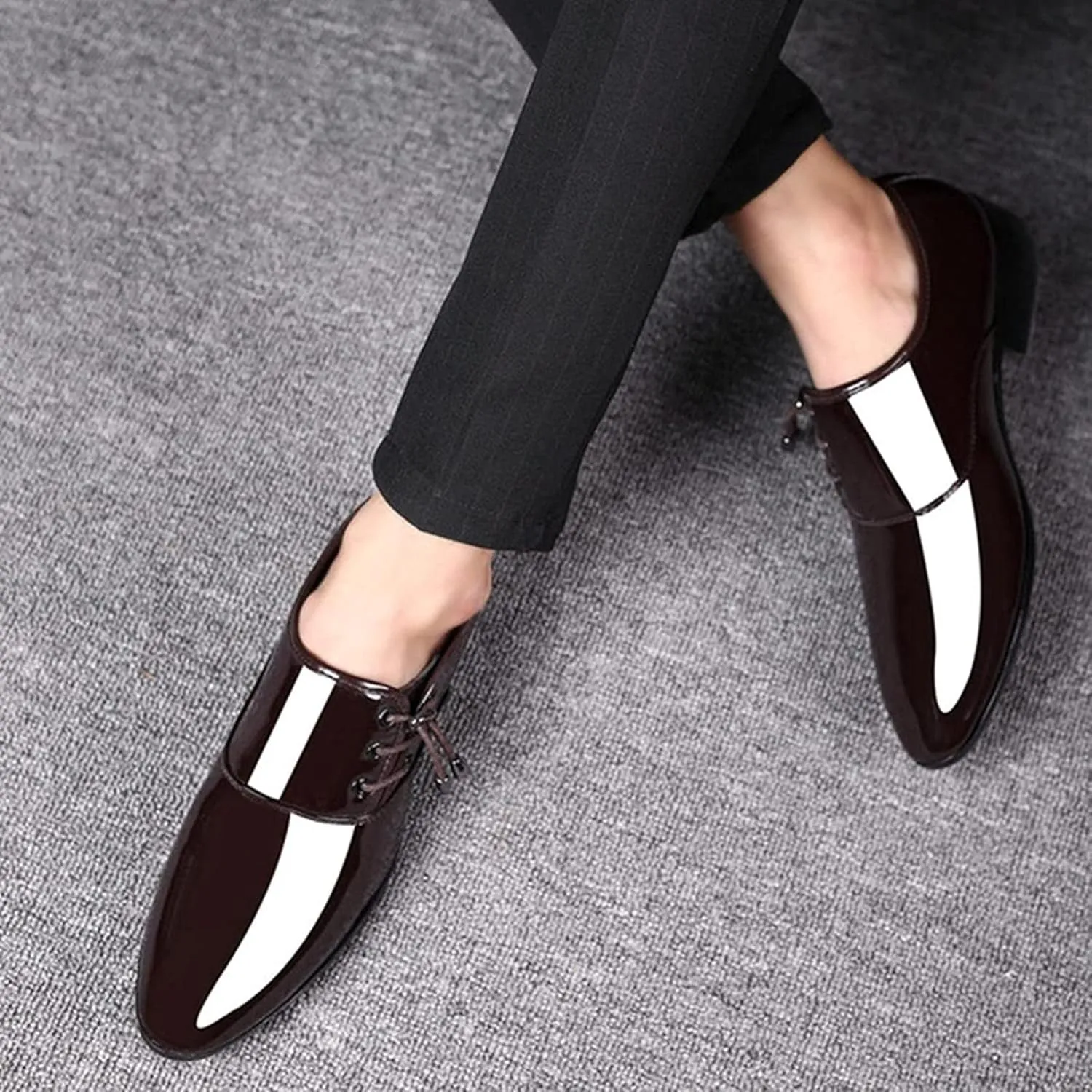 Yiozoi Men's Dress Casual Wear Patent Leather Pointed Formal Office Wedding Party Business Shoes